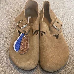 NWT Birkenstock shoes size 11